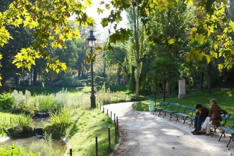 Paris: Appartement Batignolles location